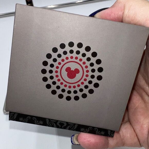 Disney Parks New in Box Maleficent Magic Band Not Linked - Picture 3 of 8